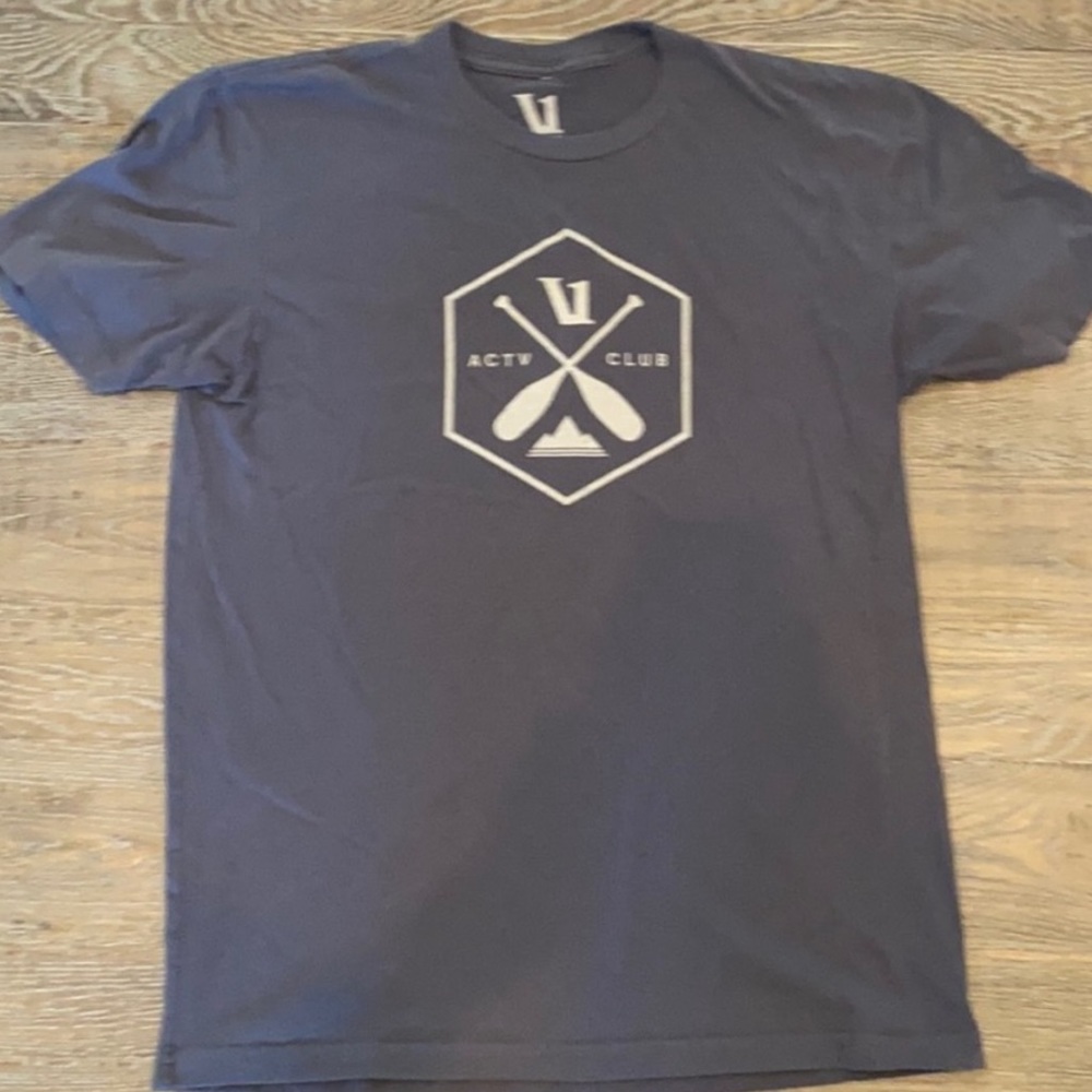 Lot of Men’s Vuori T-Shirts